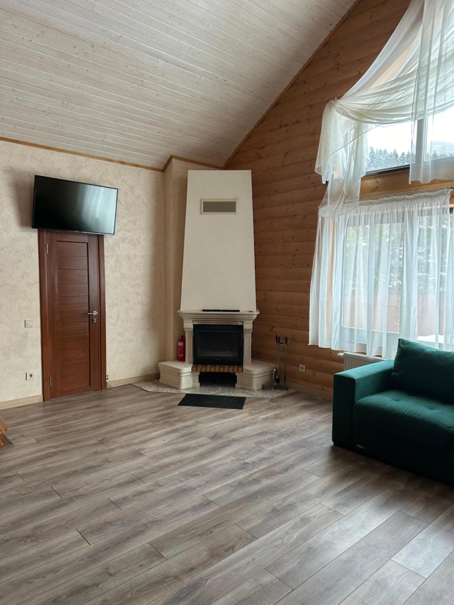 Bambetli Villa Tatariv Bagian luar foto