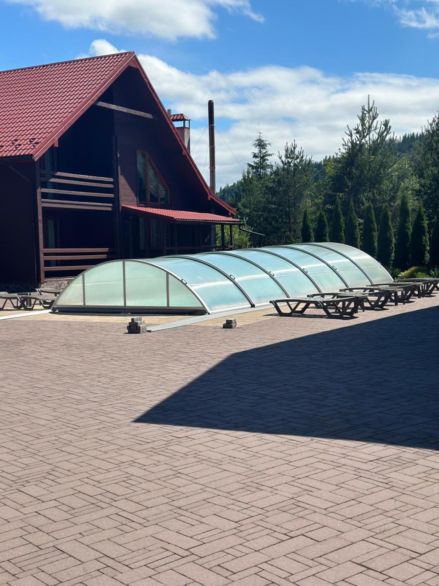 Bambetli Villa Tatariv Bagian luar foto