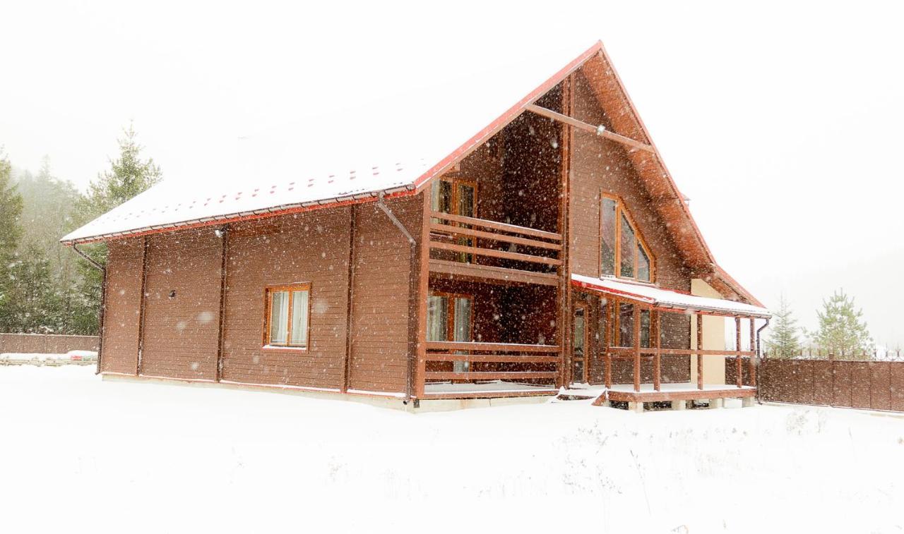 Bambetli Villa Tatariv Bagian luar foto