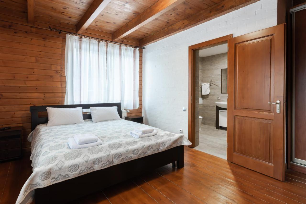 Bambetli Villa Tatariv Bagian luar foto