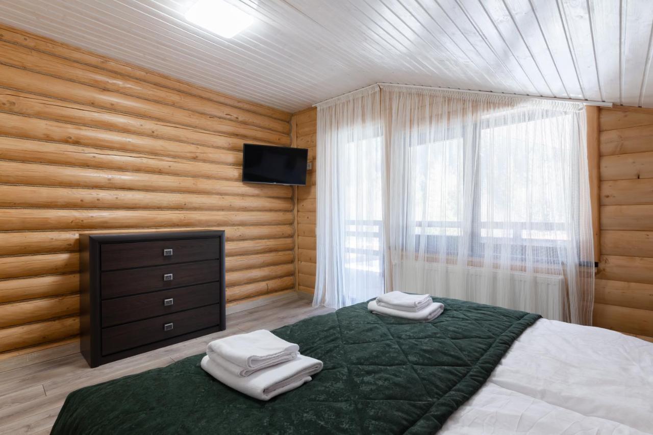 Bambetli Villa Tatariv Bagian luar foto